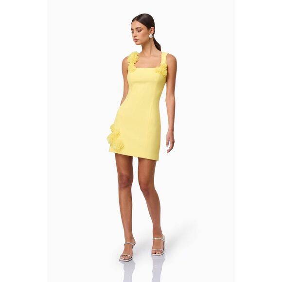 Elliatt Trompe 3D floral embellished mini dress in Yellow Party size M NWT - Picture 3 of 9